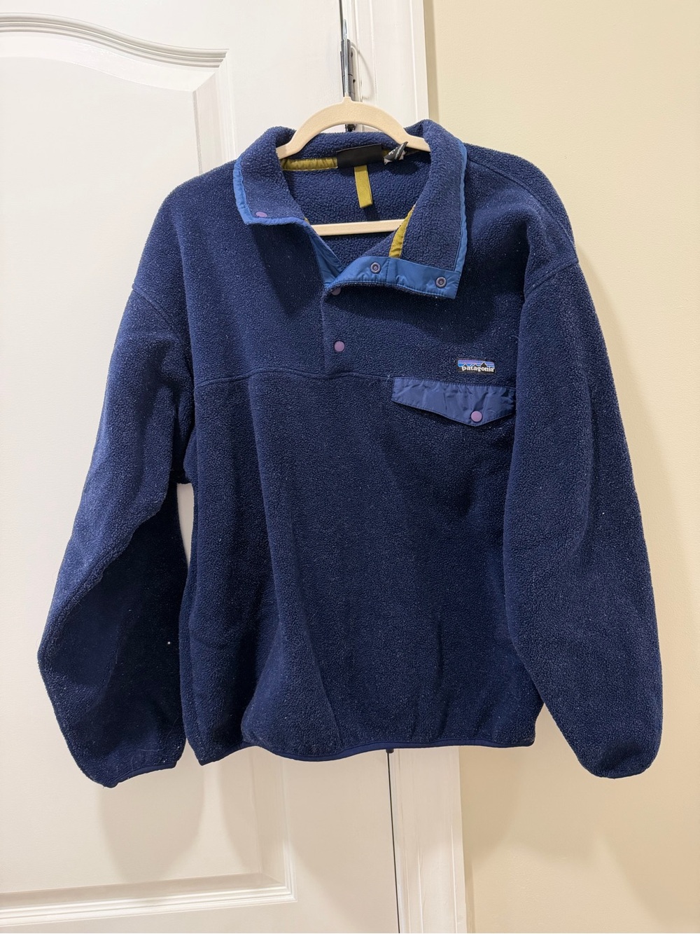 Patagonia Men's Navy Snap-T Fleece Pullover with Yellow Trim